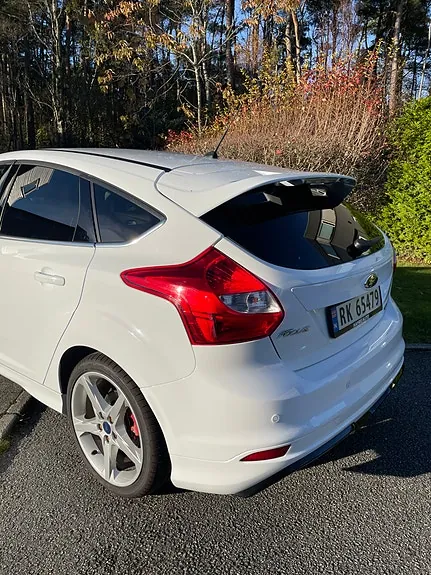 Ford Focus 2014 photo 4