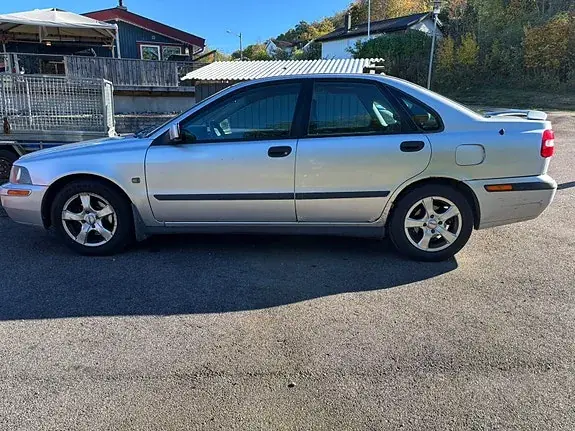 Volvo S40