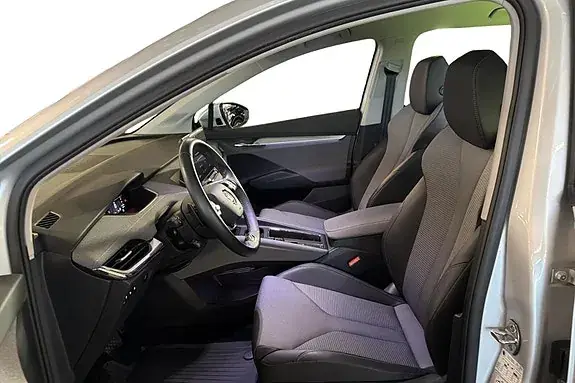 Skoda Enyaq 2023 photo 5