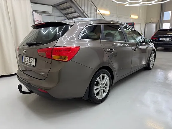 Kia Ceed 2013 photo 4