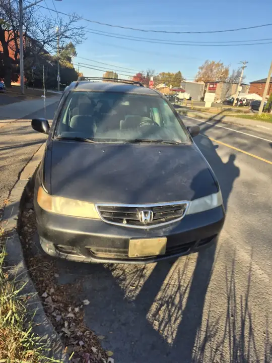 Honda Odyssey 2004 photo 5