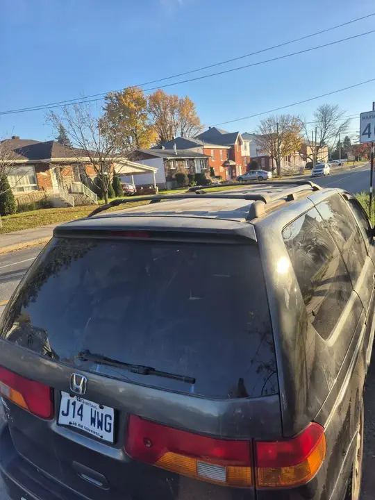 Honda Odyssey 2004 photo 3
