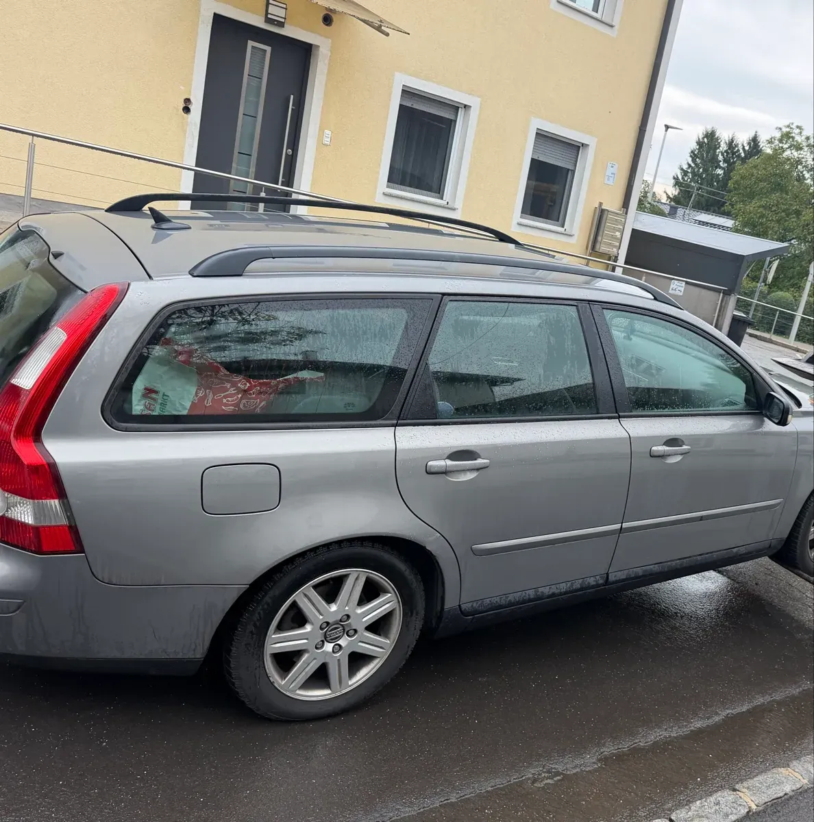 Volvo V50