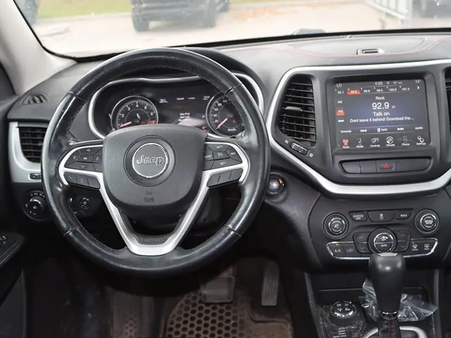Jeep Cherokee 2014 photo 3