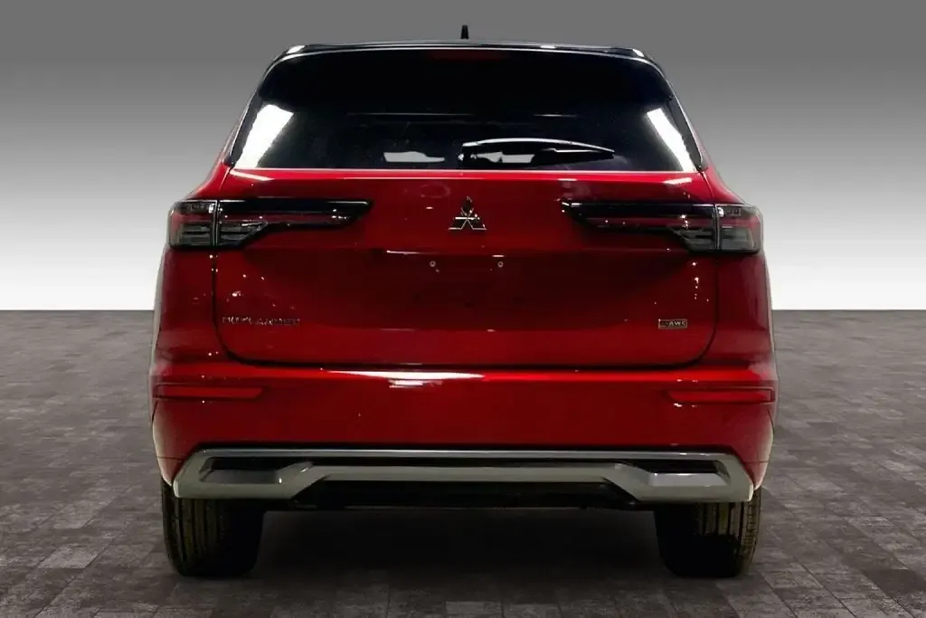 Mitsubishi Outlander 2026 photo 4