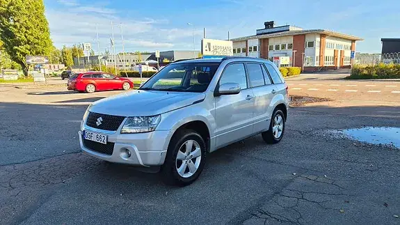 Suzuki Grand Vitara 2011 photo 3