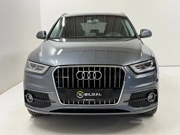 Audi Q3 2014 photo 2