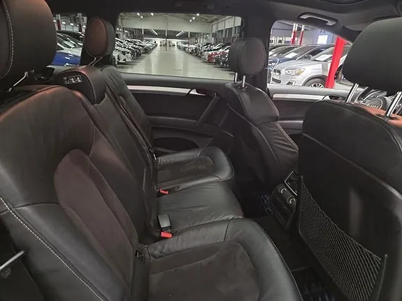 Audi Q7 2015 photo 5