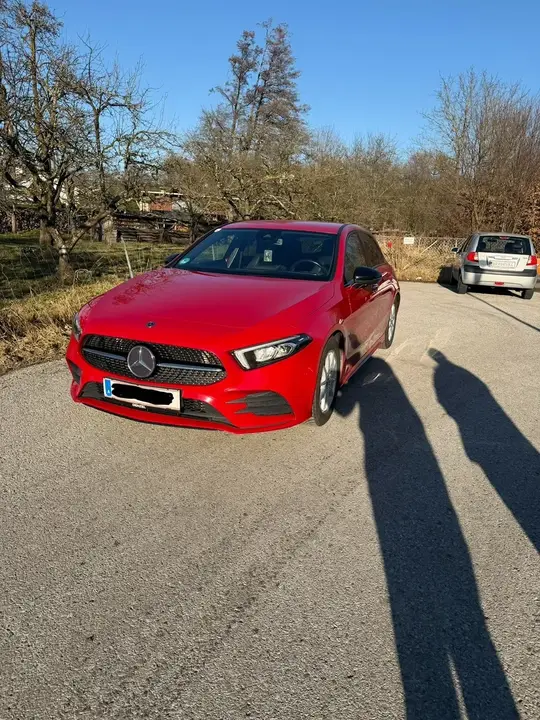 Mercedes-Benz A-Class 2018 photo 2