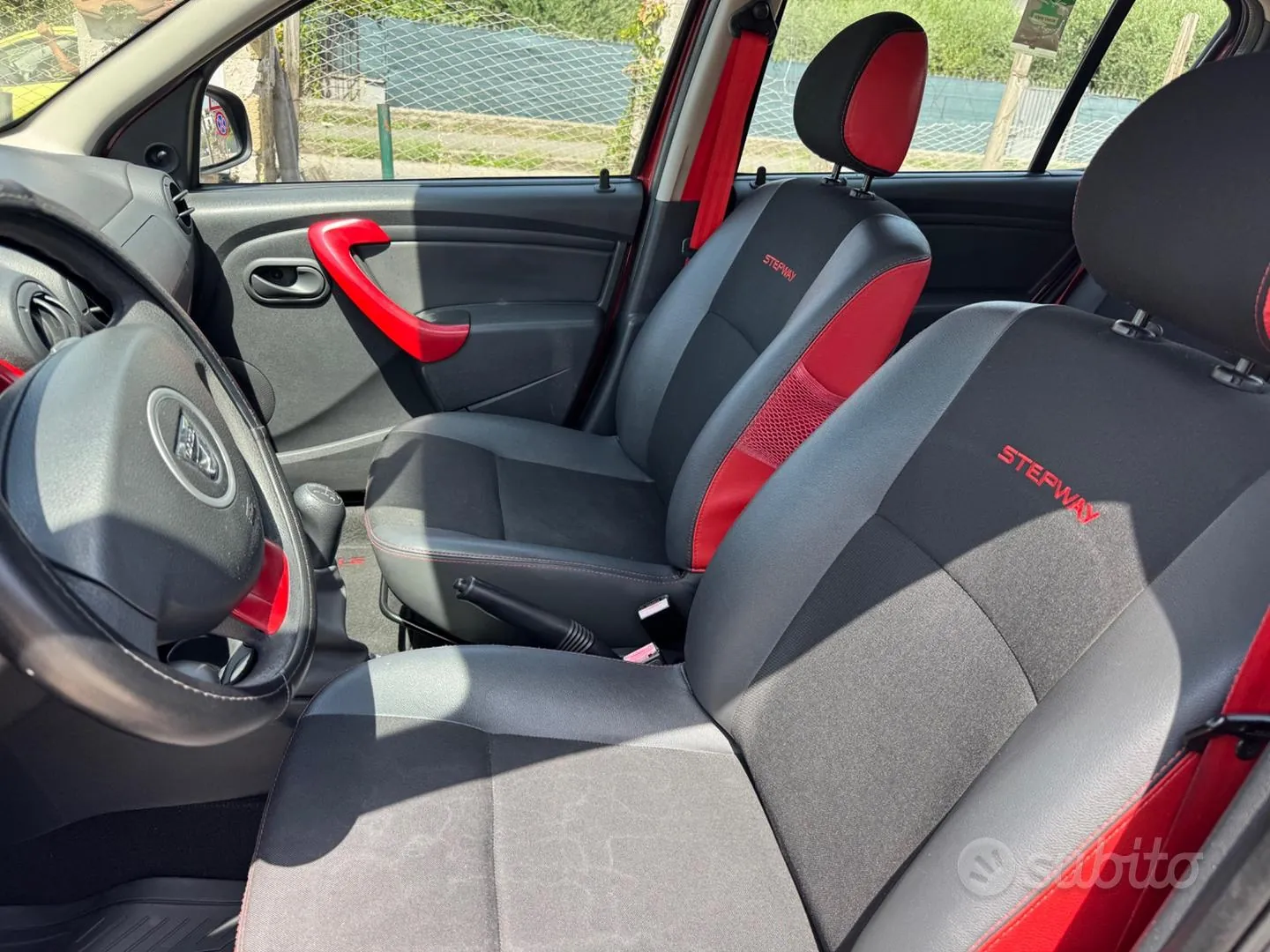 Dacia Sandero Stepway 2012 photo 3