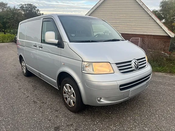 Volkswagen Transporter 2008 photo 2