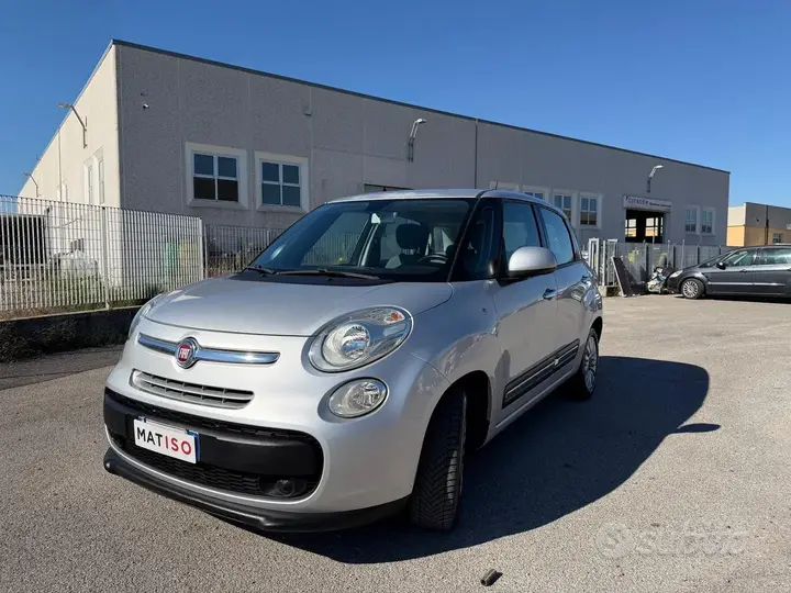 Fiat 500L 2014 photo 2
