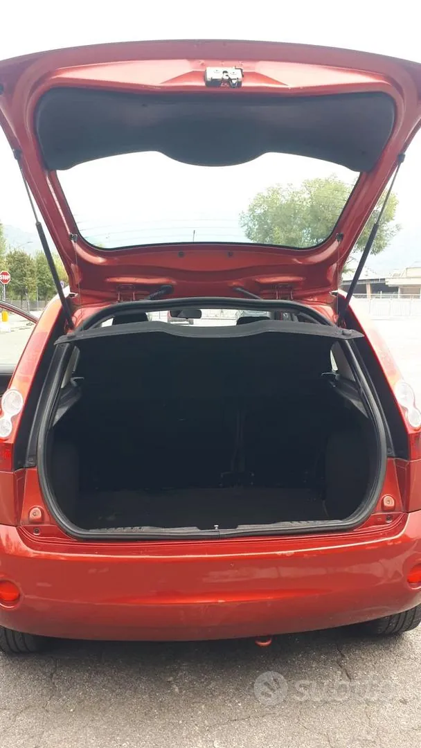 Ford Fiesta 2006 photo 4