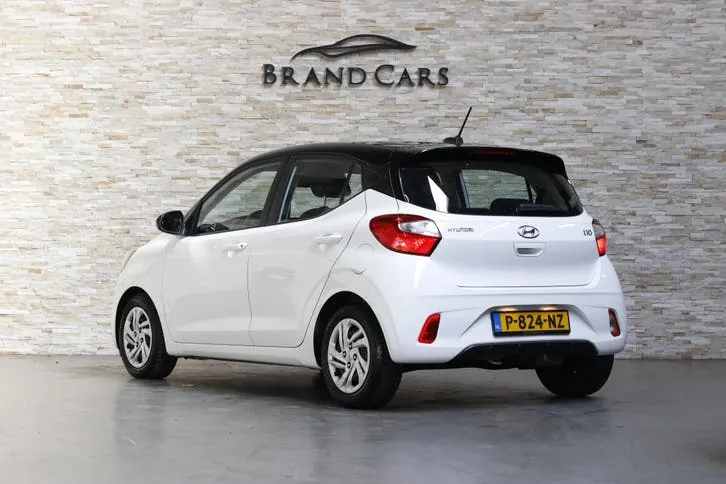 Hyundai I10 2022 photo 2
