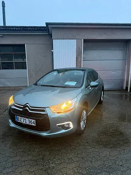 Citroen Ds4 2012 photo 2