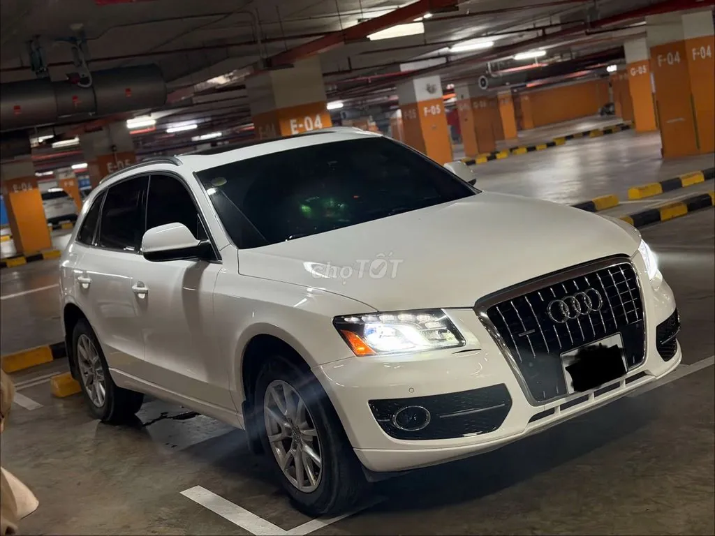 Audi Q5 2010 photo 4
