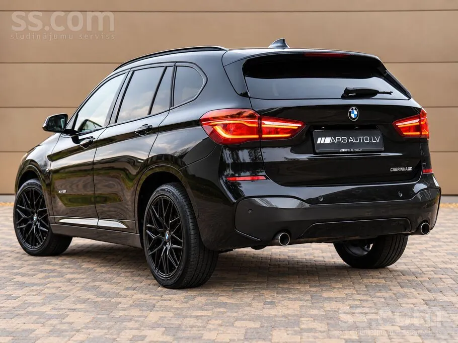BMW X1 2018 photo 2