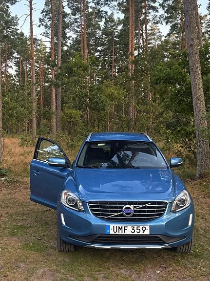 Volvo Xc60 2016 photo 2