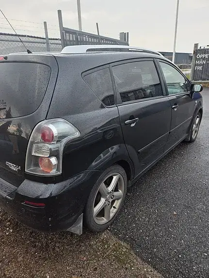 Toyota Corolla Verso 2007 photo 4