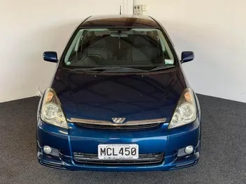 Toyota Wish 2004 photo 3
