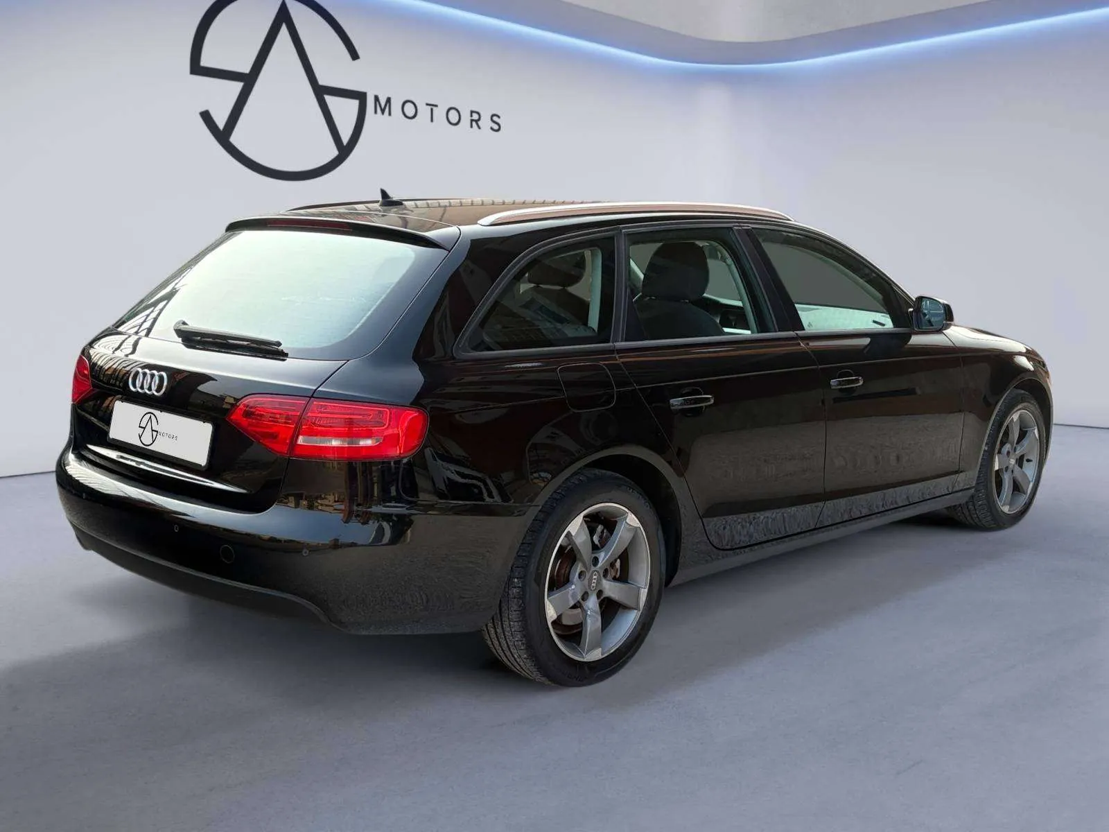 Audi A4 Avant 2011 photo 5
