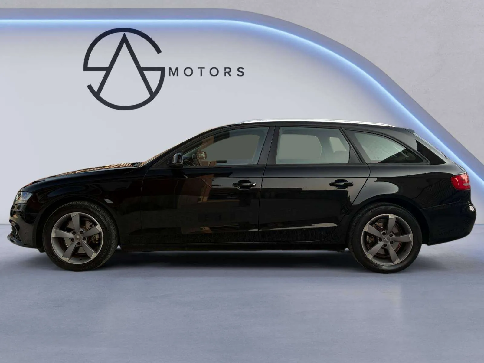 Audi A4 Avant 2011 photo 2