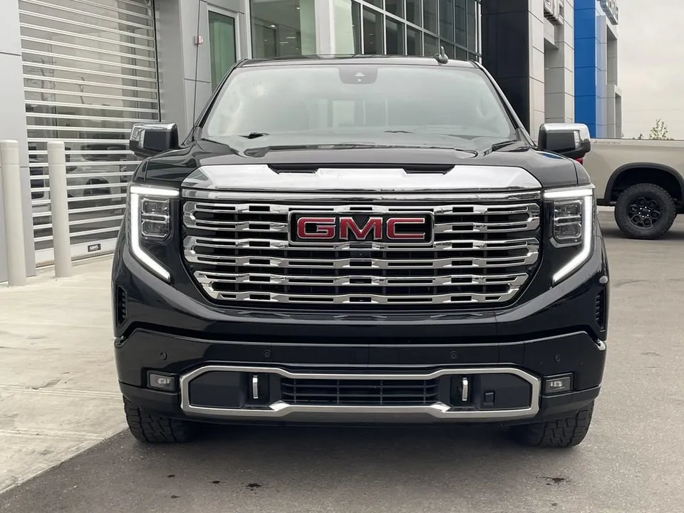 GMC Sierra 1500 2024 photo 2