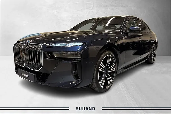 BMW I7