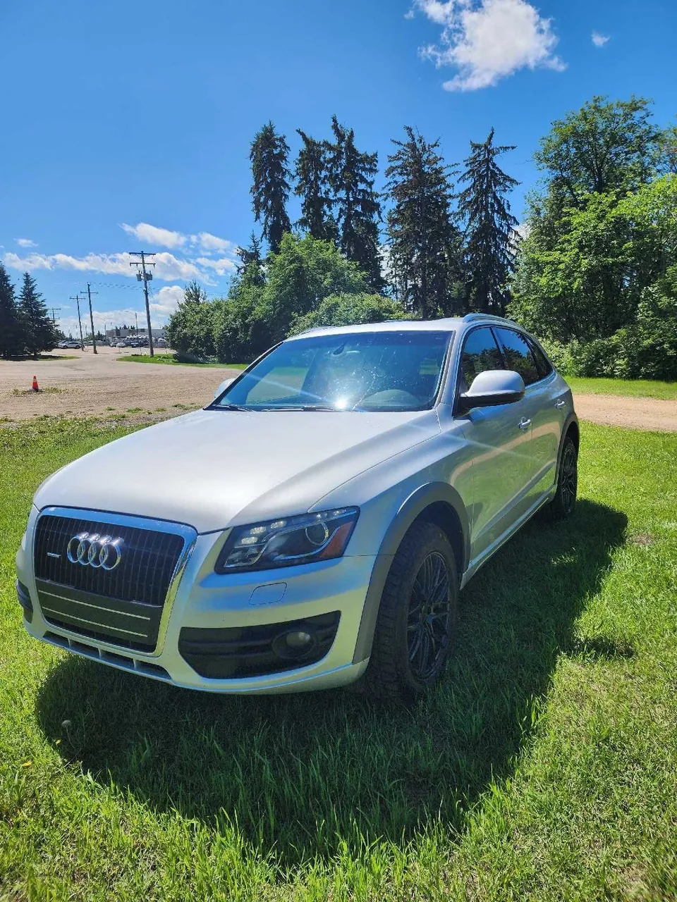 Audi Q5 2010 photo 2