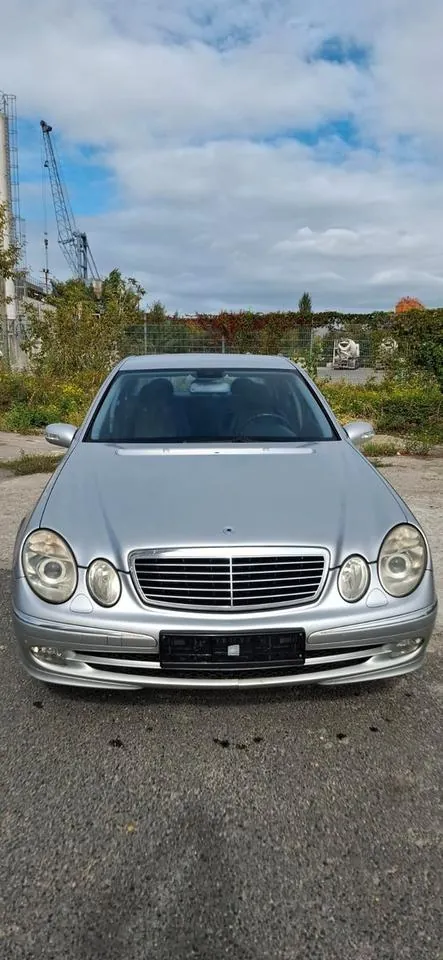 Mercedes-Benz E 220 Cdi