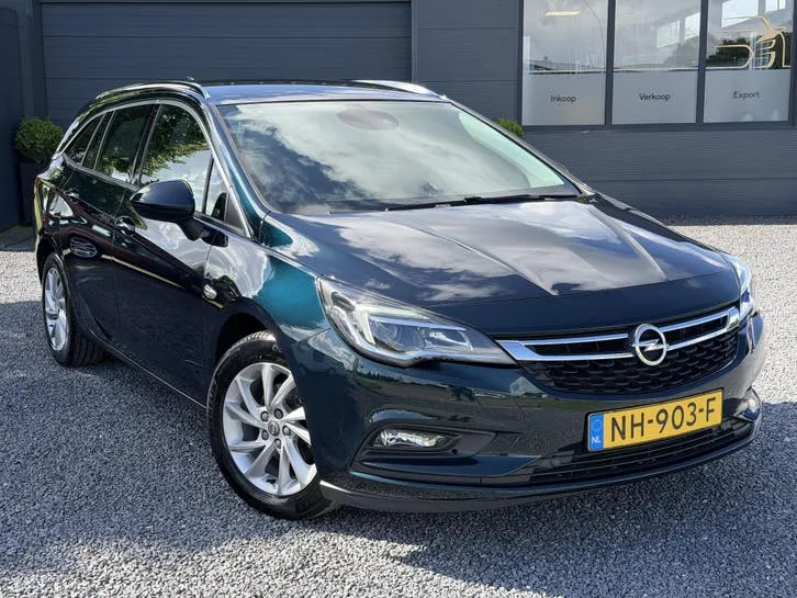 Opel Astra 2017 photo 2