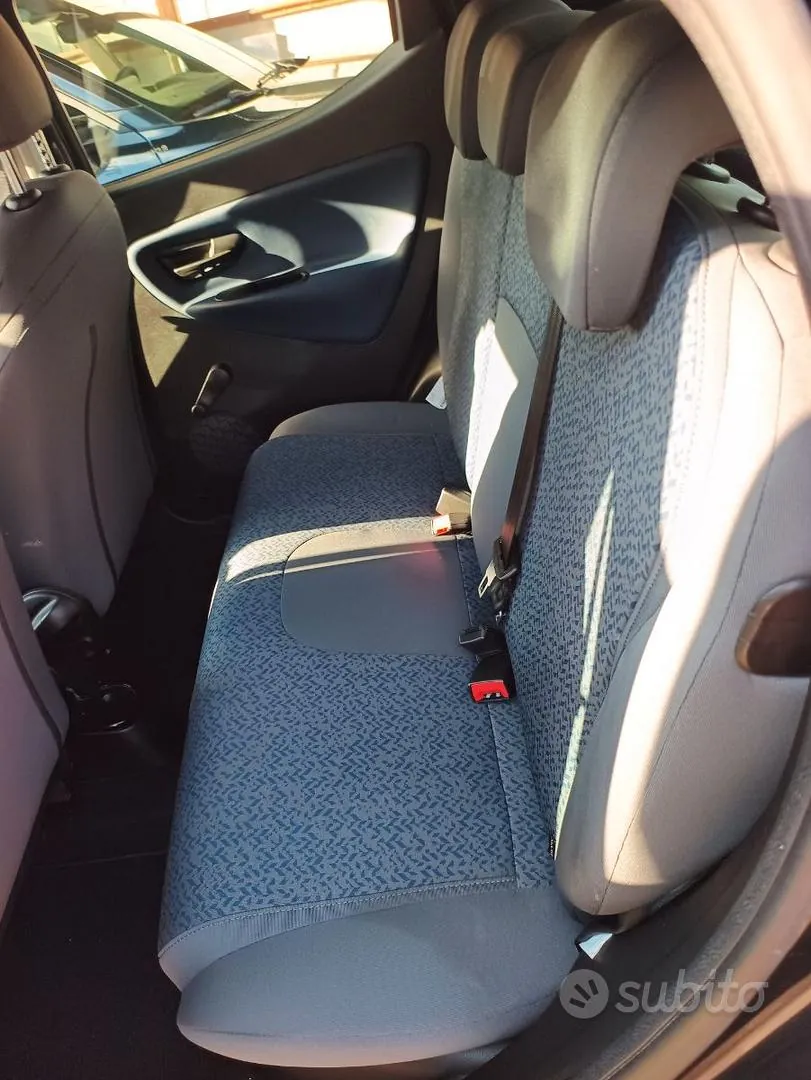 Lancia Ypsilon 2024 photo 4