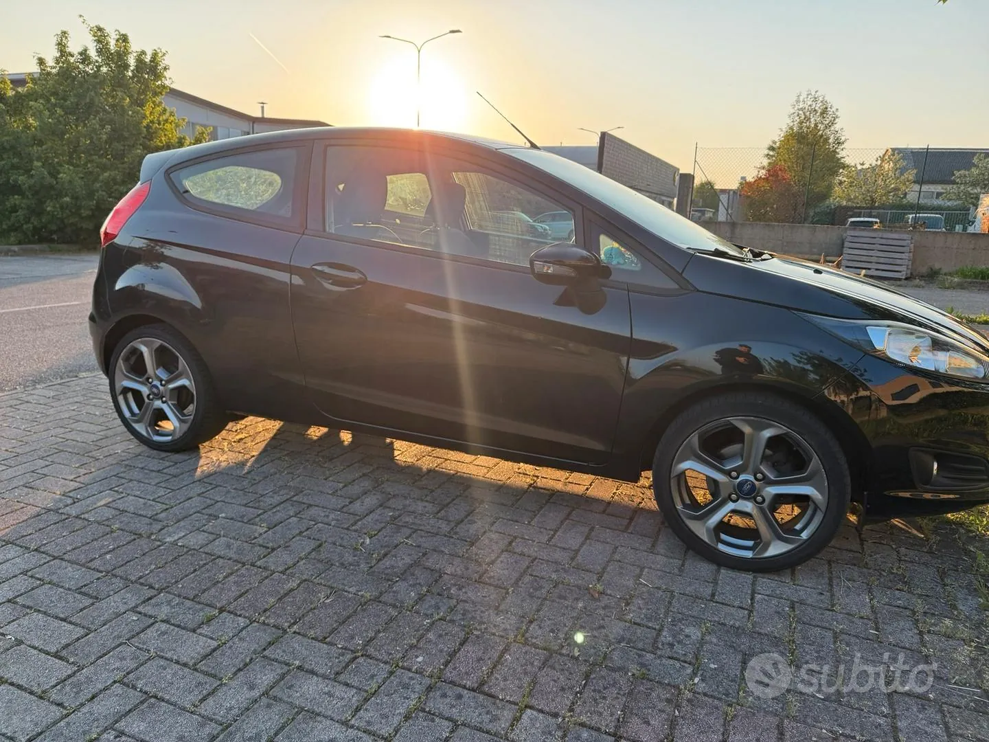 Ford Fiesta 2013 photo 4