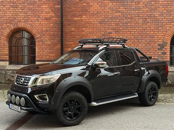 Nissan Navara 2017 photo 2