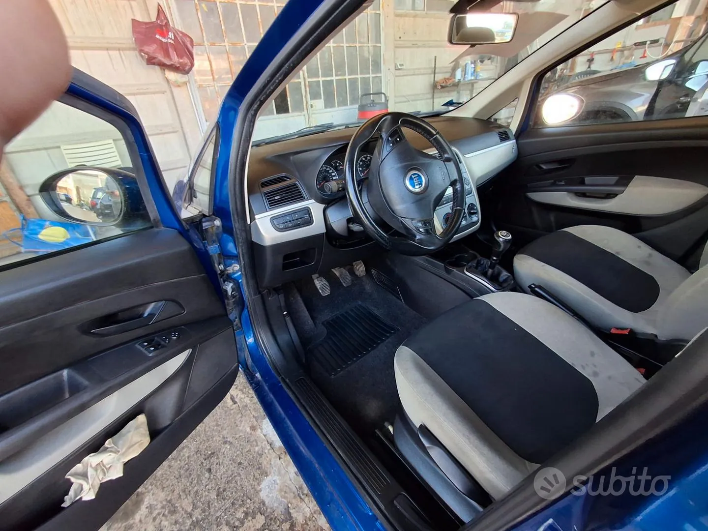 Fiat Grande Punto 2007 photo 5