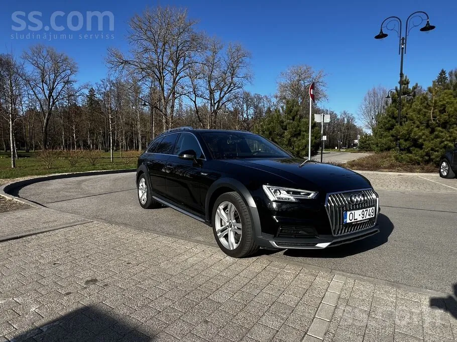 Audi A4 2019 photo 2