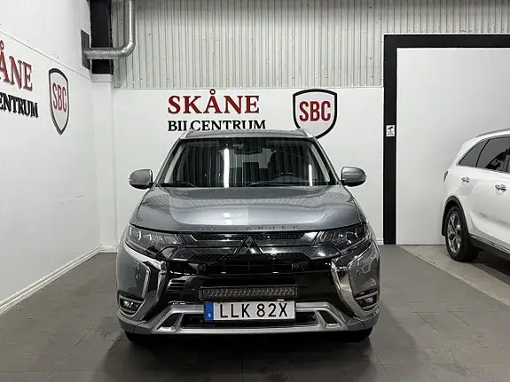 Mitsubishi Outlander 2019 photo 2