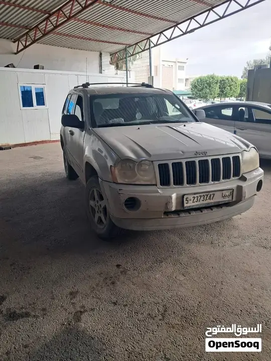 Jeep Grand Cherokee 2005 photo 2