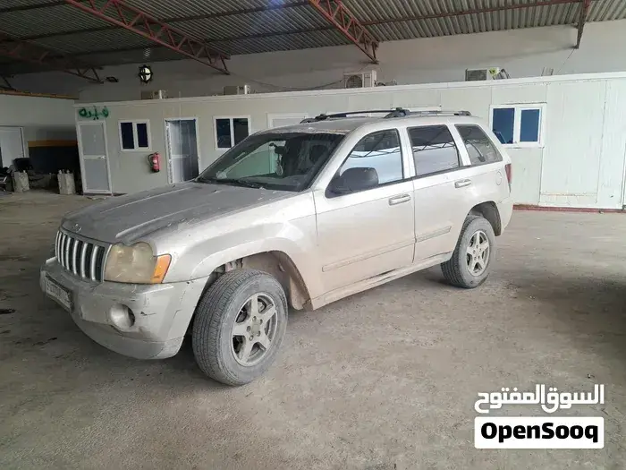 Jeep Grand Cherokee 2005 photo 4