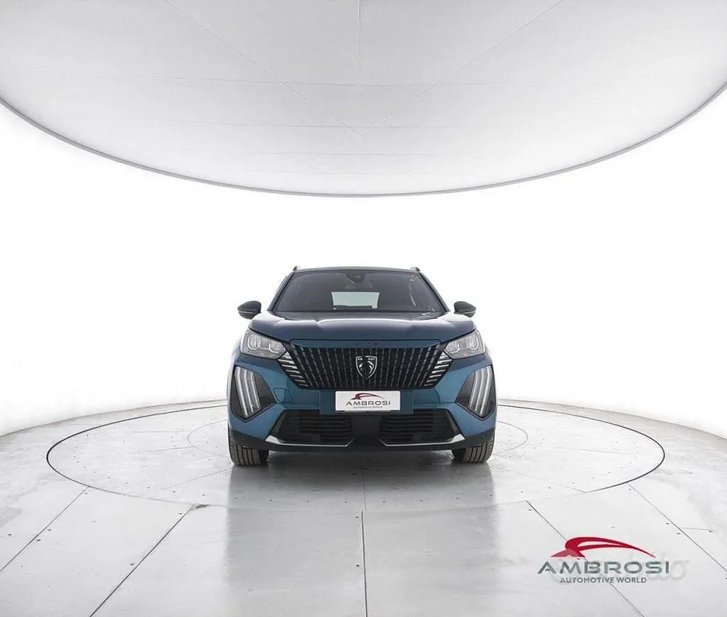 Peugeot 2008 2025 photo 5