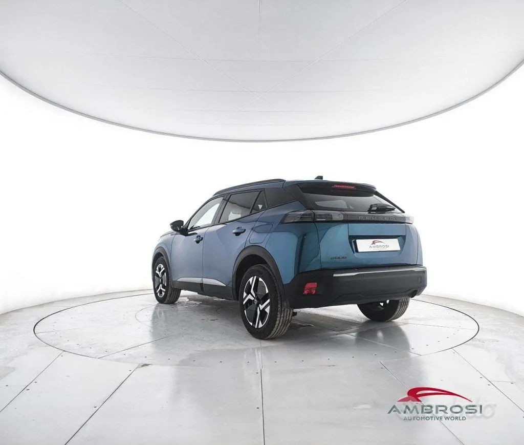 Peugeot 2008 2025 photo 4