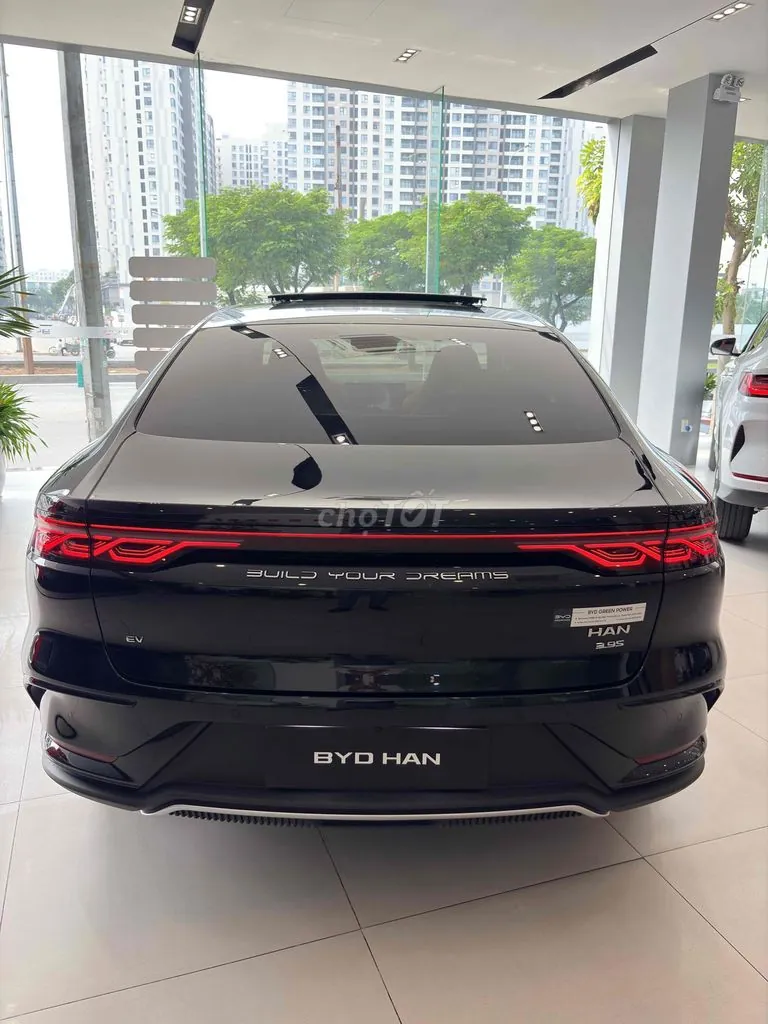 BYD Han 2026 photo 5