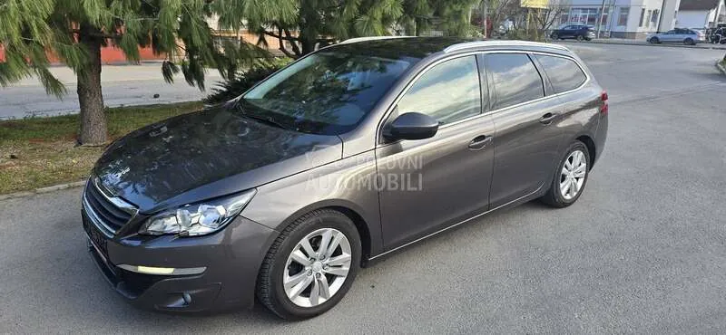 Peugeot 308 2014 photo 4
