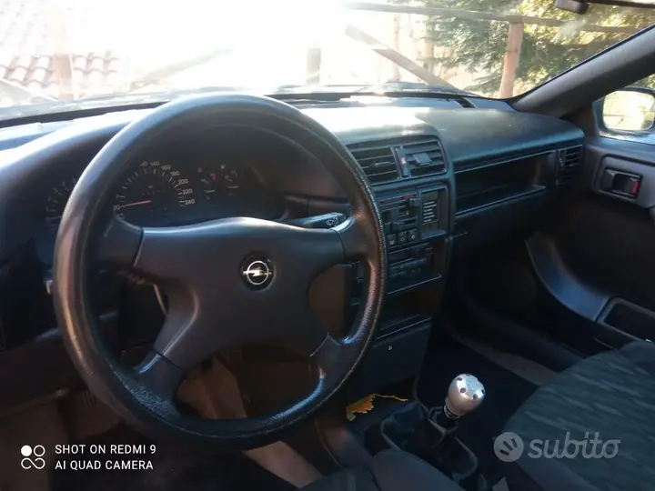 Opel Calibra 1992 photo 4