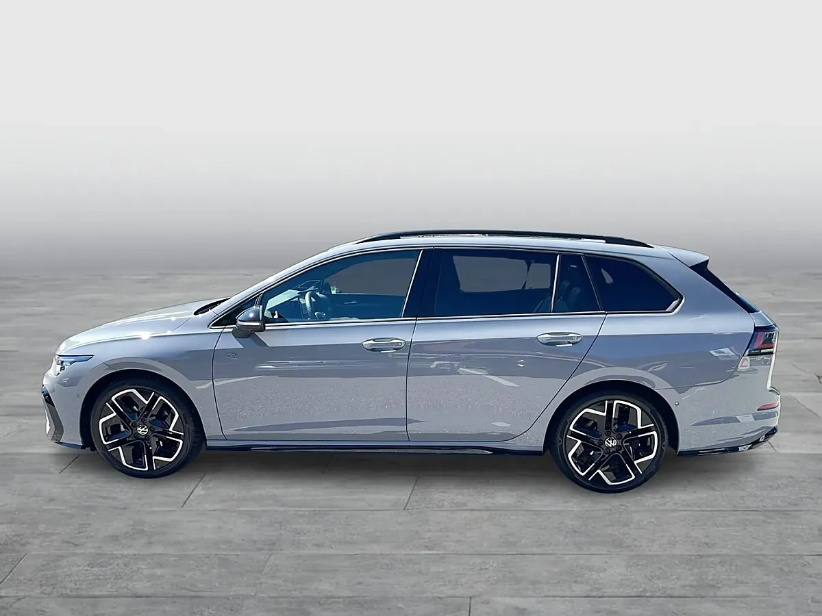Volkswagen Golf 2026 photo 2