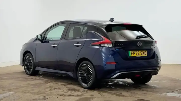 Nissan Leaf 2022 photo 3