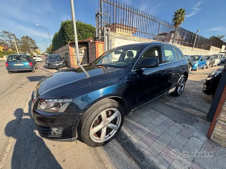 Audi Q5 2009 photo 2