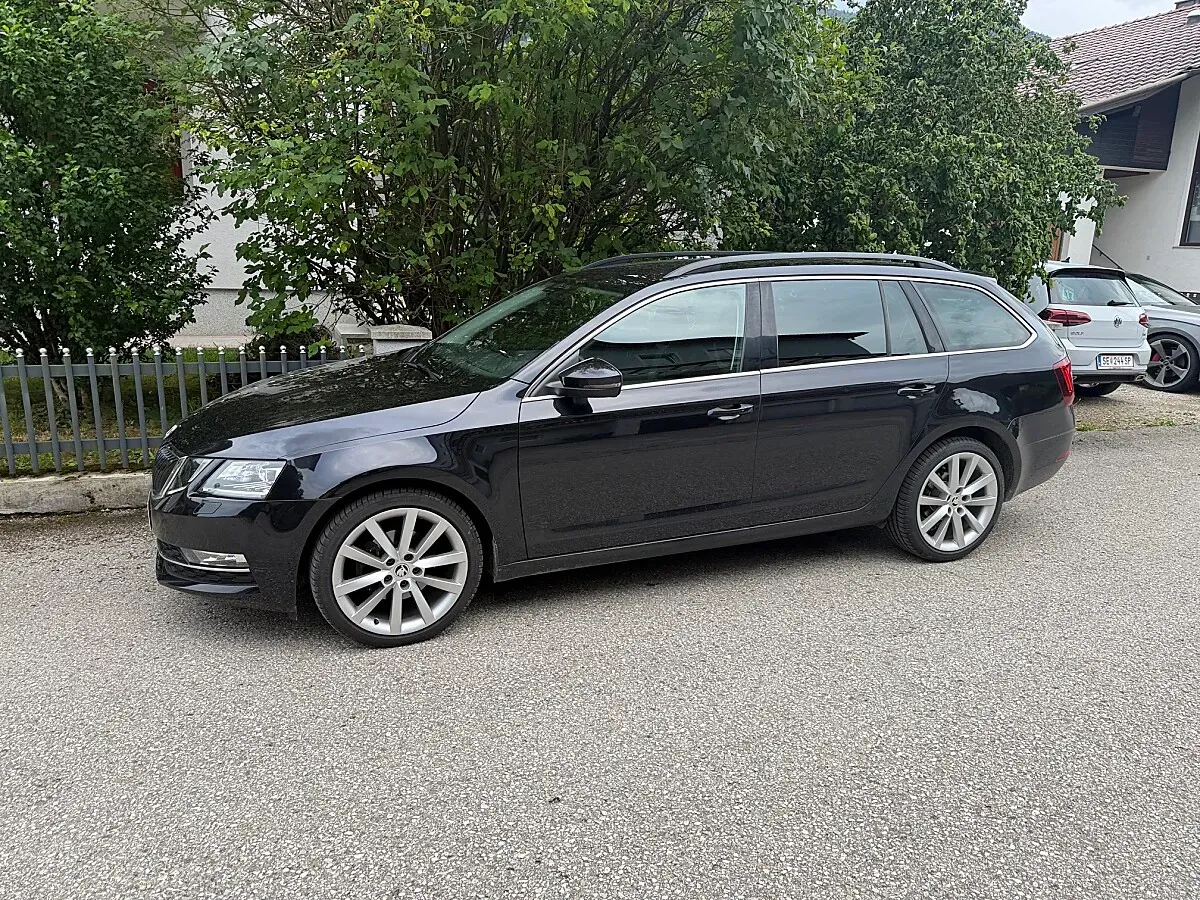 Skoda Octavia 2017 photo 2