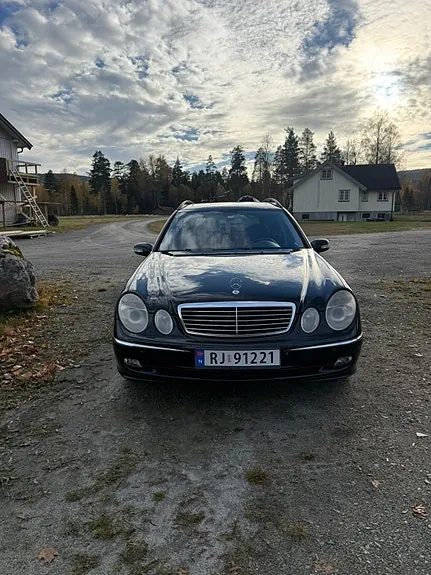 Mercedes-Benz E280