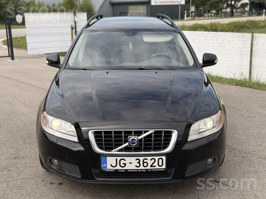 Volvo V70 2007 photo 2